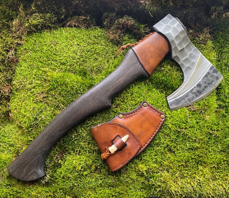 CIRVIS – kalts tērauds 9HS , dekoratīvas kaluma pēdas