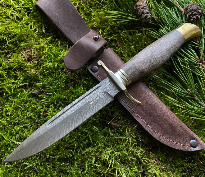 Knife ”FINKA” (Damascus steel), stabilized Karelia birch