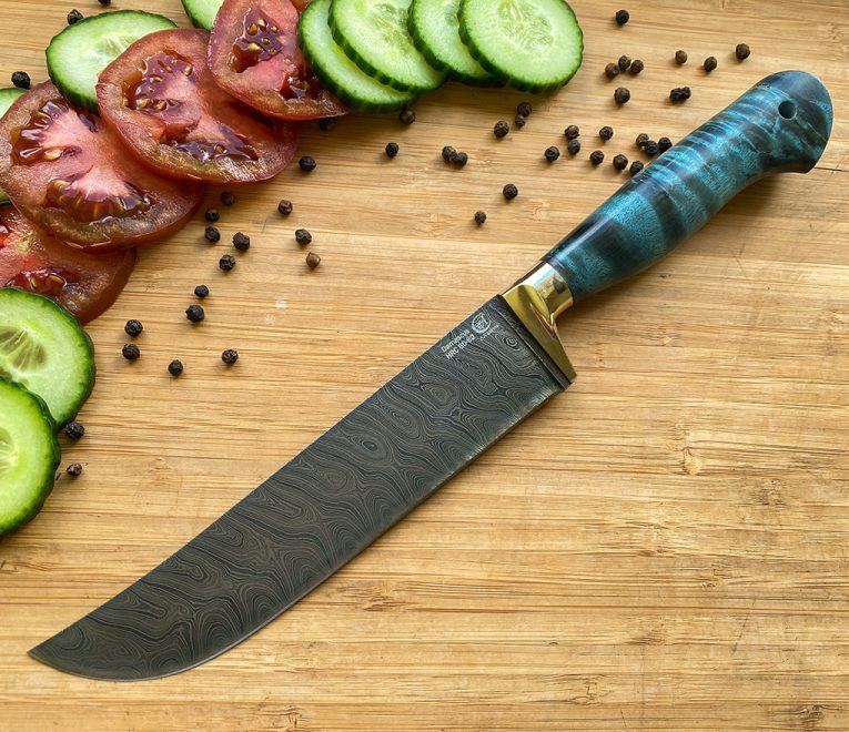 Nazis ”UZBEKS-PČAKS” – Uzbeku nacionālais nazis, kalts Damaskas tērauds