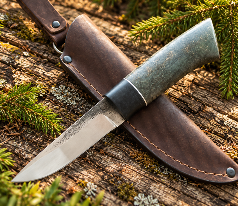Nazis ''PUUKKO'' - Bohler-Uddeholm N695 nerūsējošais naža tērauds