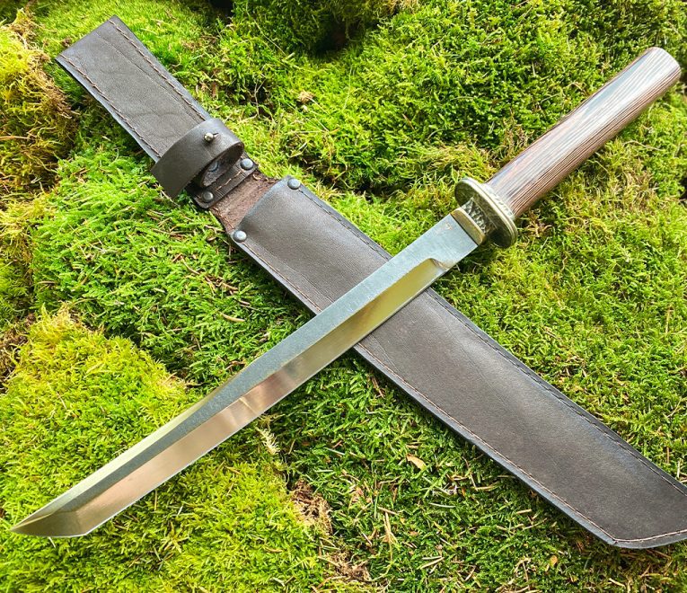 Nazis ''TANTO LIELAIS IZMĒRS'' - zviedru Bohler-Uddeholm N695 nerūsējošais naža tērauds