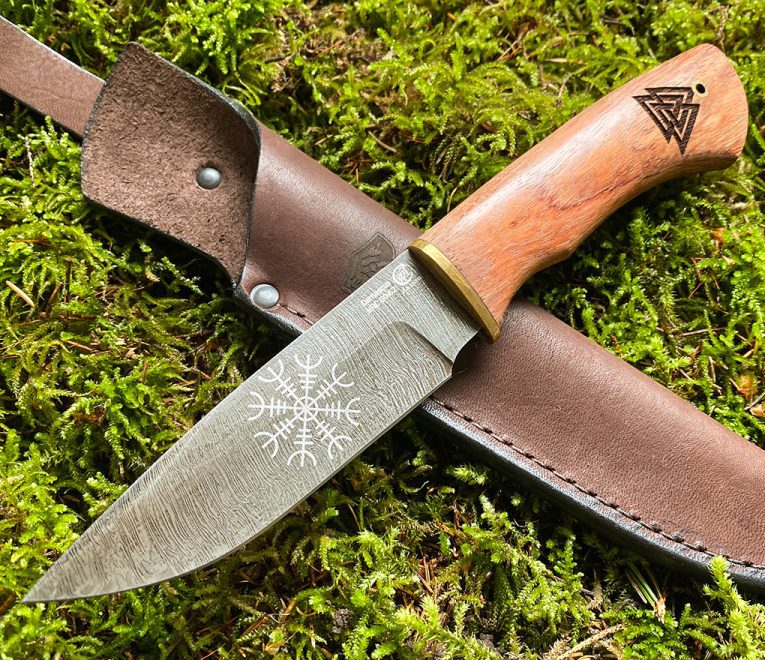 Knife ''VIKING'' - Hand forged Damascus steel