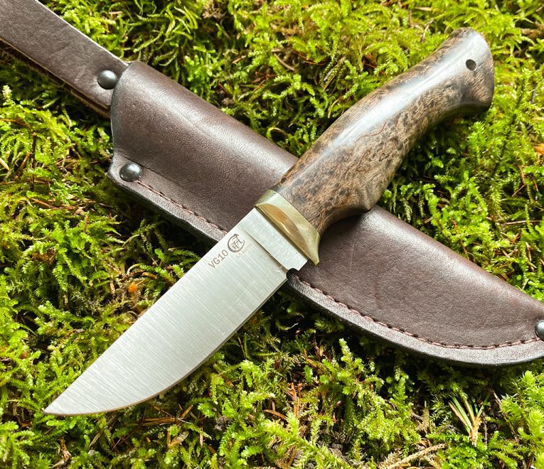 Knife ''EAGLES CLAW" steel VG10 Japanese forged stainless steel